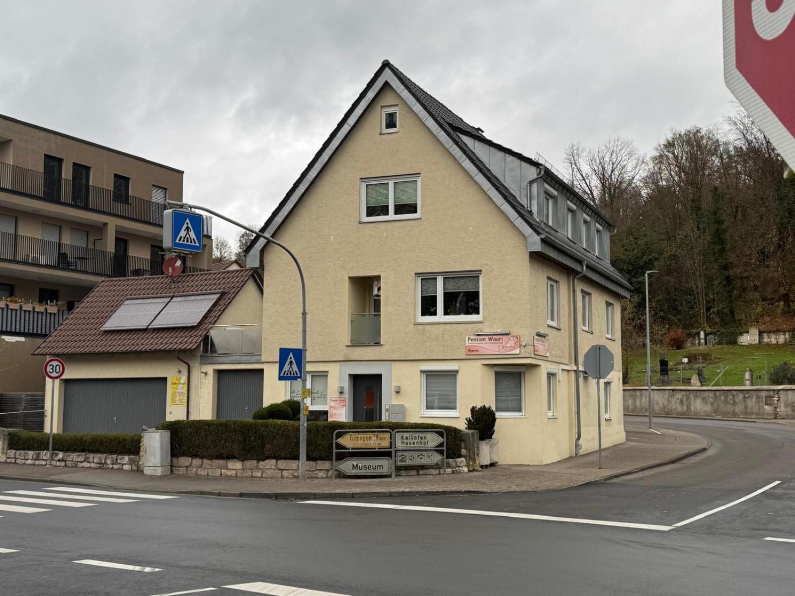 Ferienwohnung "Schwaebische Alb" , Pension Wauri Waldenbuch Buitenkant foto
